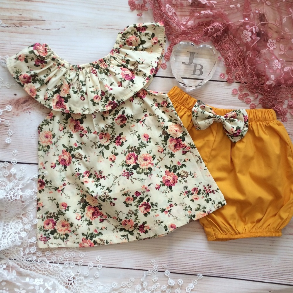 Boutique Baby Girls Swing Top & Shorts - Picture 2 of 4